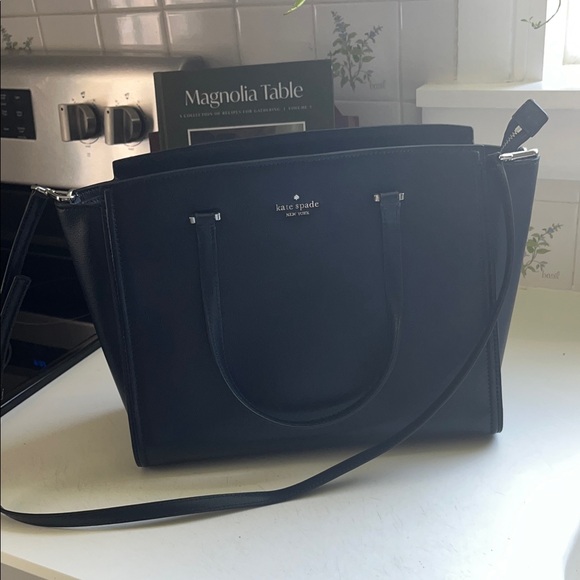 kate spade Handbags - Kate Spade Navy Blue Tote Bag